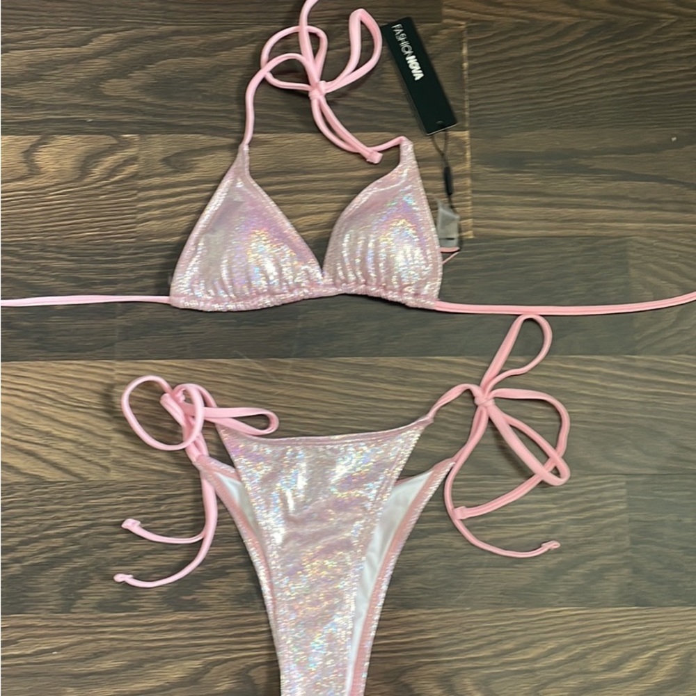 swimwear/ bikin